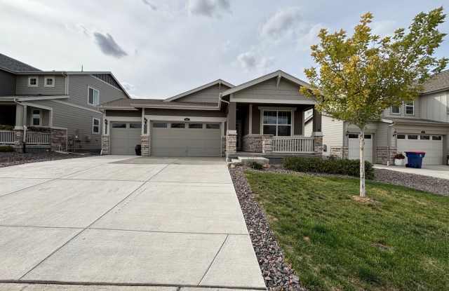 Beautiful 4-Bedroom Johnstown Home | Fenced Yard, 3-Car Garage & Finished Basement Gallery 3