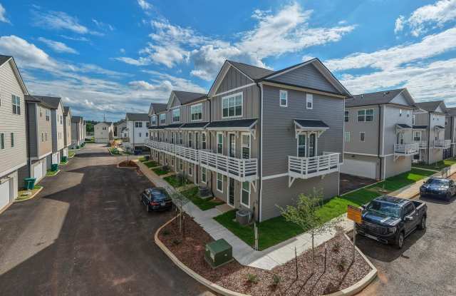 1589 Old Monrovia Road NW photos photos