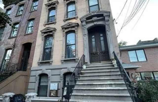 569 JERSEY AVE photos photos