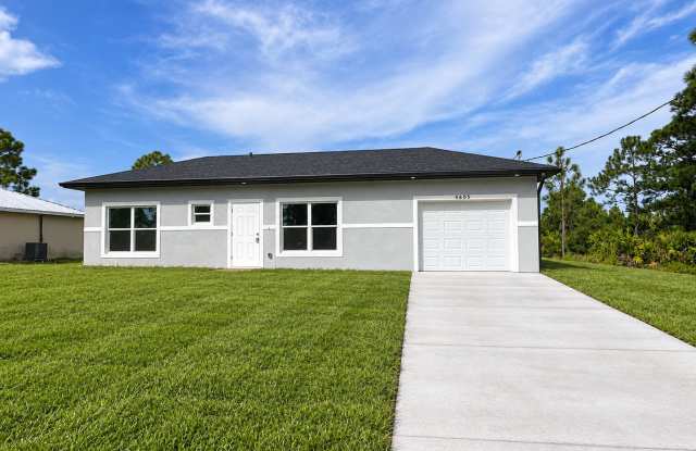 ONE OF A KIND! BRAND NEW 1 Bedroom-1 Bath- 1 Car Garage in Desirable Lehigh Acres! Gallery 1