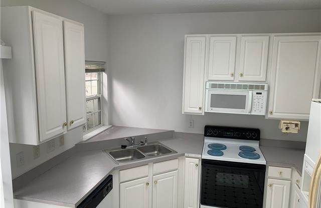 3421 Summerfield Ridge Lane Gallery 2