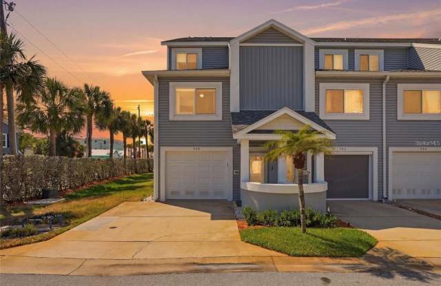 900 HARBOUR HOUSE DRIVE photos photos