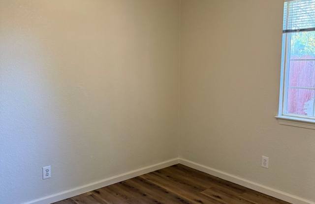 TABOR, 101 Gallery 4