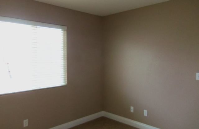 5974 Mojave Avenue Gallery 3