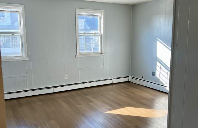 550 River St Gallery 4