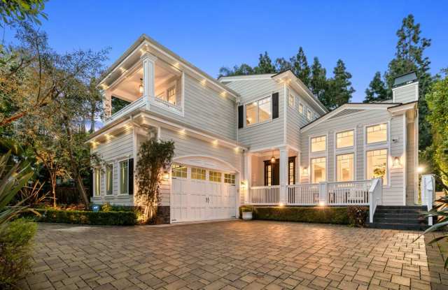 1836 Laurel Canyon Blvd photos photos