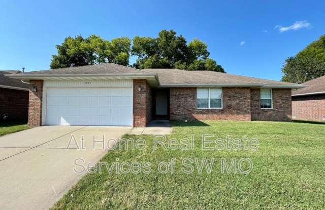 3735 W Lombard photos photos