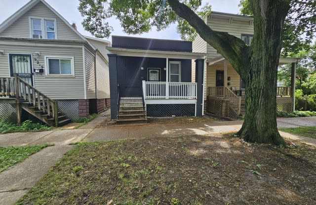 9221 S Avalon Ave photos photos