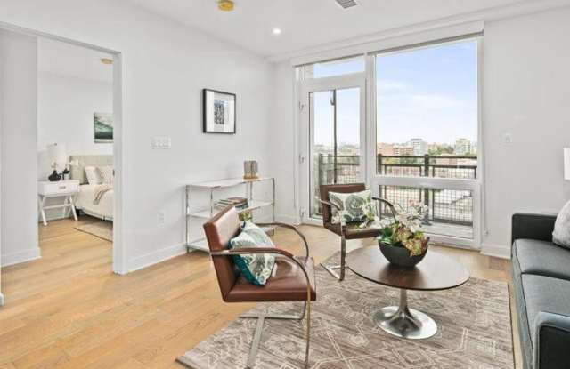 37 L Street SE Gallery 2