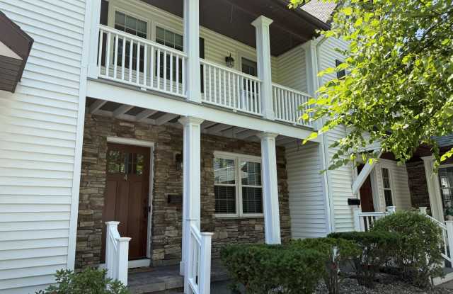 11 Cottage Street Gallery 2