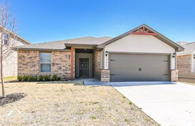 1705 Burgundy Dr photos photos