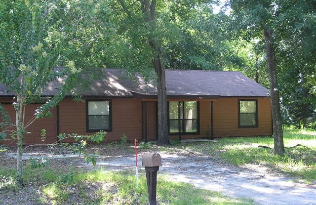 8471 Seville Ave - 8471 Seville Ave, Jacksonville, FL 32244