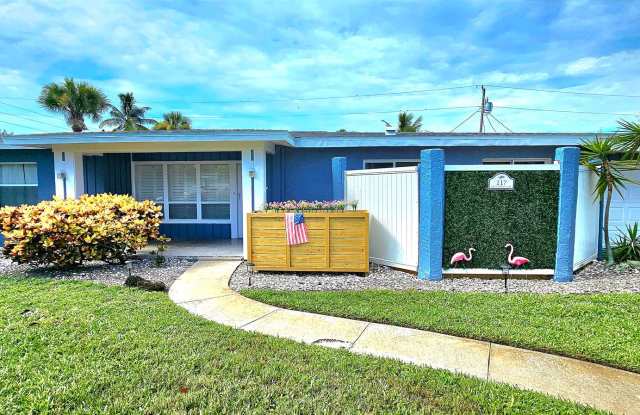 True Cocoa Beach Pool Home- Big Back Yard and Inground Pool photos photos