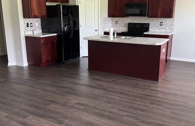 73712 Amber Court Gallery 2