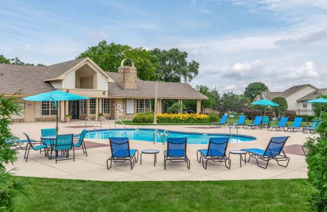 Ravinia Apartments Gallery 3