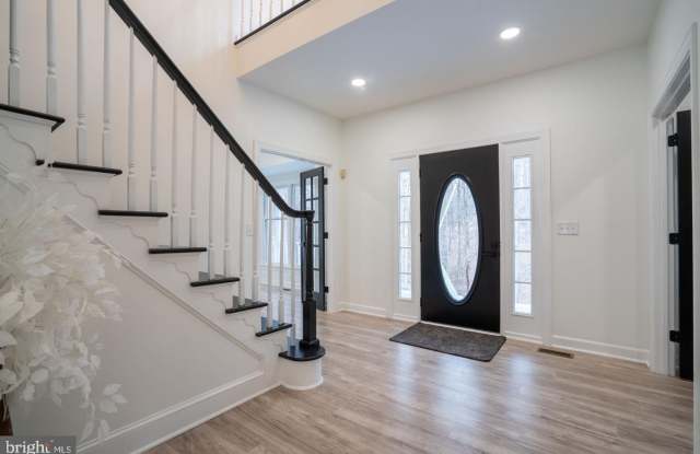 8261 TINSLEY PLACE photos photos