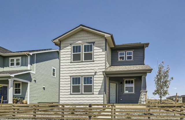 Stunning South-Facing Home with Mountain Views & Modern Finishes! photos photos Stunning South-Facing Home with Mountain Views & Modern Finishes! photos photos