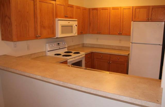 1990 SE Chokeberry Ave Unit C Gallery 2