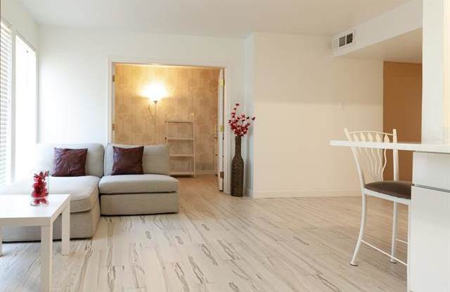 13715 Preston Road Gallery 3