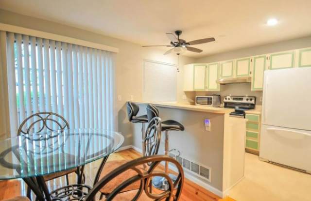 1128 South Ventura Circle - 1 Gallery 3