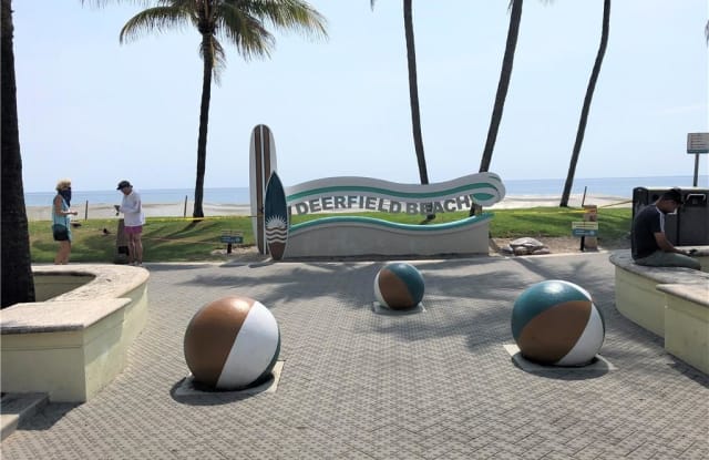 853 SE 4th Ct - 853 SE 4th Ct, Deerfield Beach, FL 33441