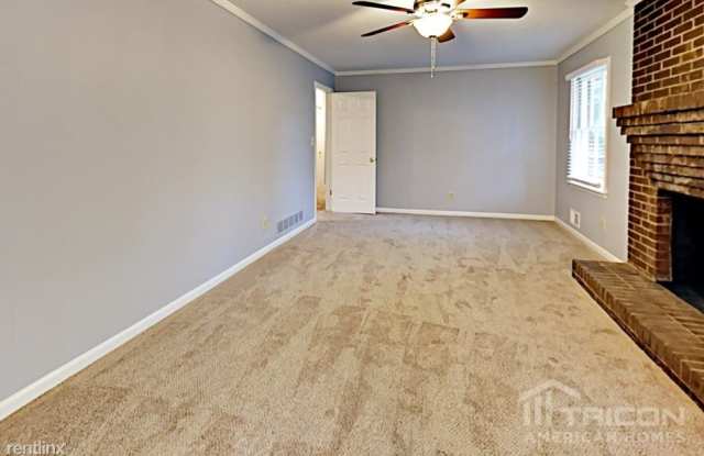 490 Rocky Creek Drive Gallery 2