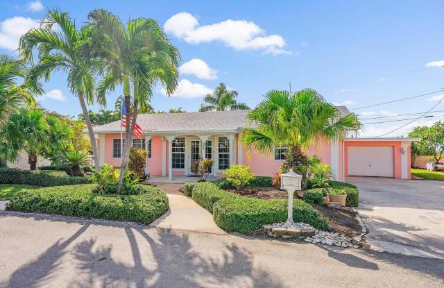 381 Zenith Lane photos photos