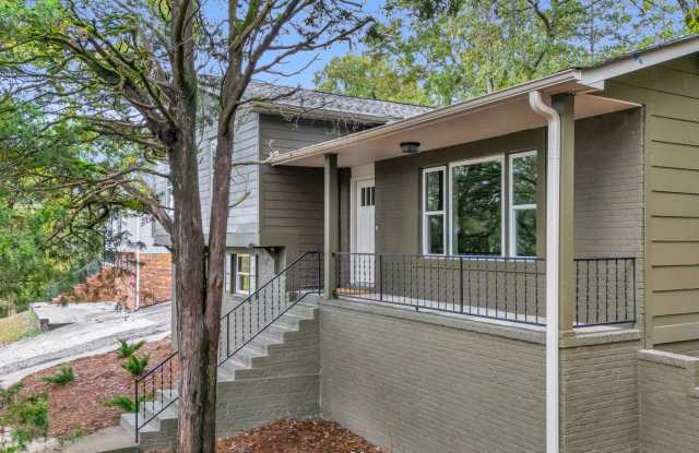 Retreat Like Feel + Practically New! 4 Beds, 3 Baths, Over 2,000 Sq Ft. with Glimpses of Nickajack Lake! photos photos