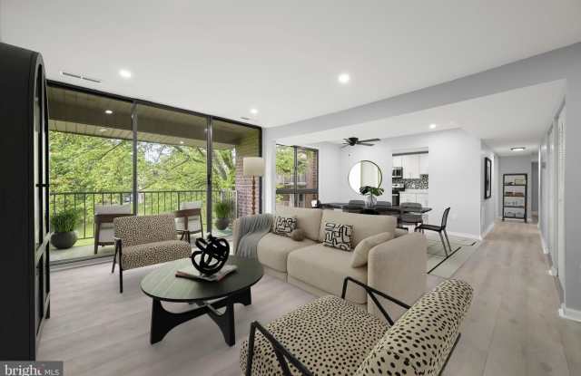 7967 RIGGS RD #7967-10 Gallery 3
