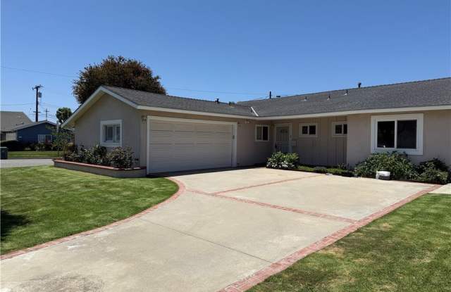 15841 Rollins Lane photos photos