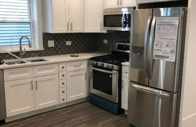 4110 N BELL 1ST - 4110 North Bell Avenue, Chicago, IL 60618