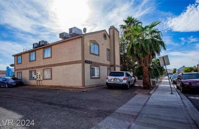 4221 Middlesex Avenue photos photos