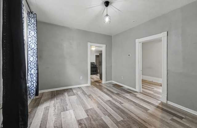 819 Mcreynolds Ave NW # 1 Gallery 3