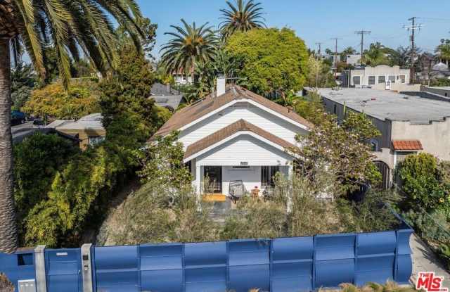 1510 Electric Ave photos photos