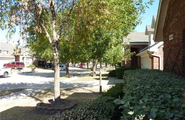 5913 Meadowglen Drive Gallery 3