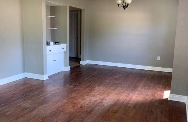 3 Bedroom home with a bonus room Gallery 4