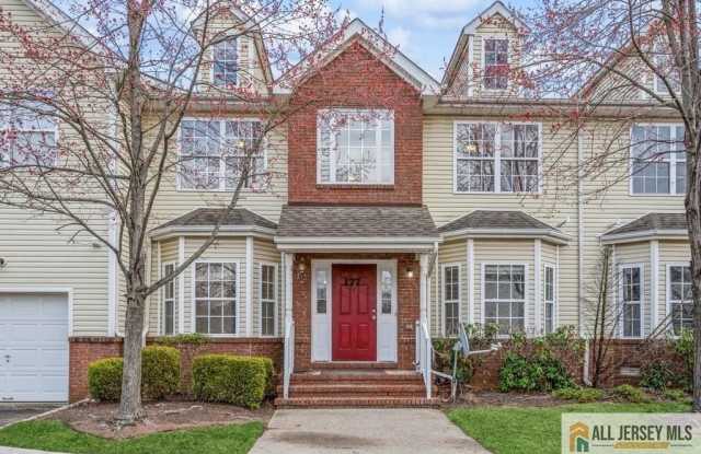 177 Sunshine Drive - 177 Sunshine Drive, Piscataway, NJ 08854