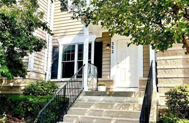 352 West Grand River Avenue photos photos 352 West Grand River Avenue photos photos