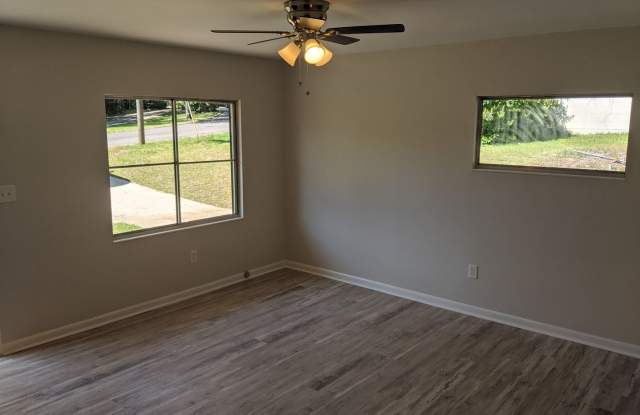 Cute 3/1 Single Family Home Available July 1, 2026 photos photos Cute 3/1 Single Family Home Available July 1, 2026 photos photos