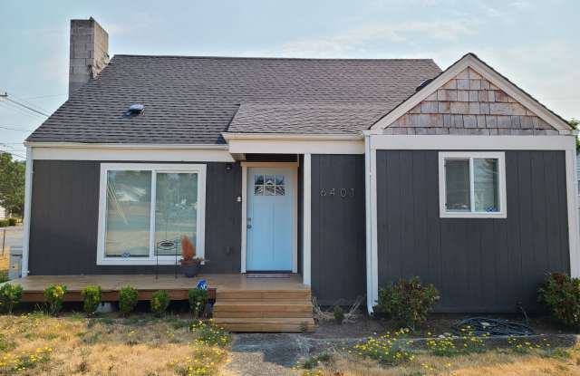 Beautifully Updated South Tacoma 3 Bedroom - 6401 South Fife Street, Tacoma, WA 98409