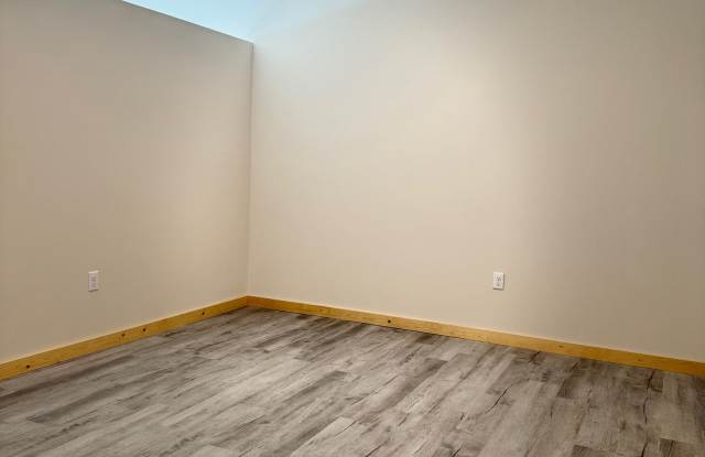 1212 Heckman Ct Gallery 4