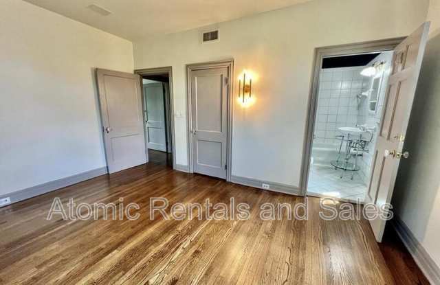 3061 Kingston Pike - 3061 Kingston Pike, Knoxville, TN 37919