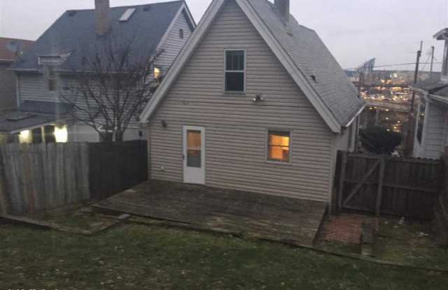 407 Western Avenue Gallery 3