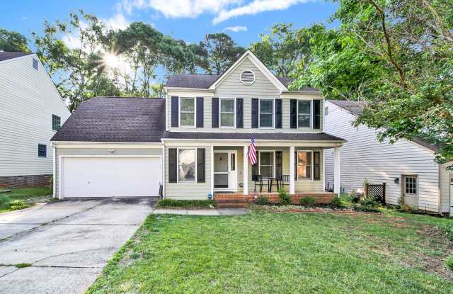 Spacious 4 Bed 2.5 bath Home in Davis Lake Subdivision! - 9745 Whitewood Trail, Charlotte, NC 28269 Spacious 4 Bed 2.5 bath Home in Davis Lake Subdivision! - 9745 Whitewood Trail, Charlotte, NC 28269