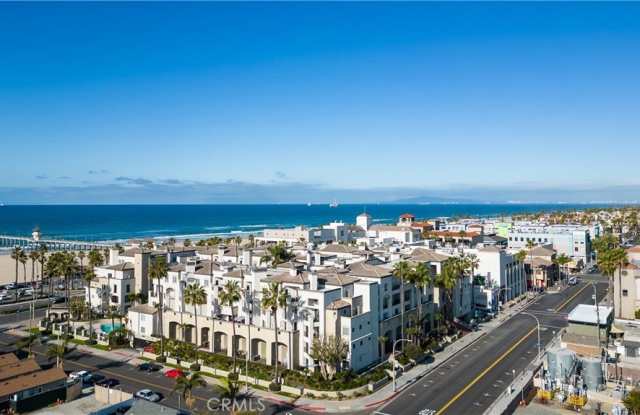 200 Pacific Coast Highway photos photos