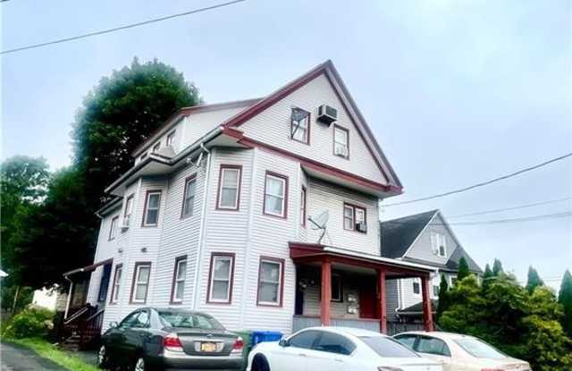5 Royce Avenue - 5 Royce Avenue, Middletown, NY 10940