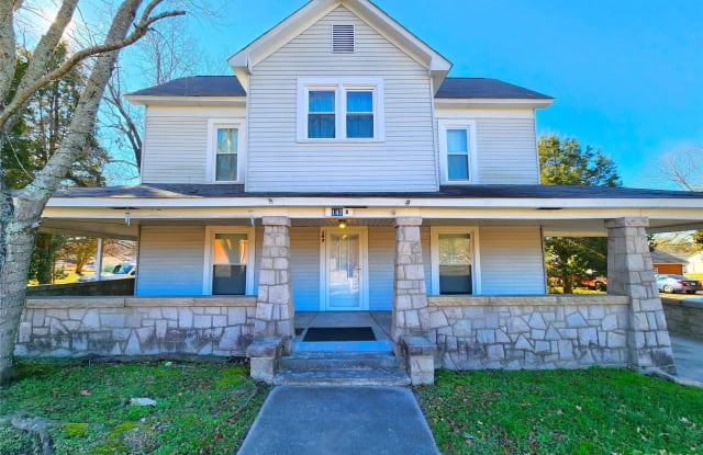 147 N Main Street - 147 North Main Street, Salisbury, NC 28144