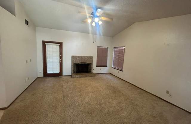 Desireable SW area Gallery 3