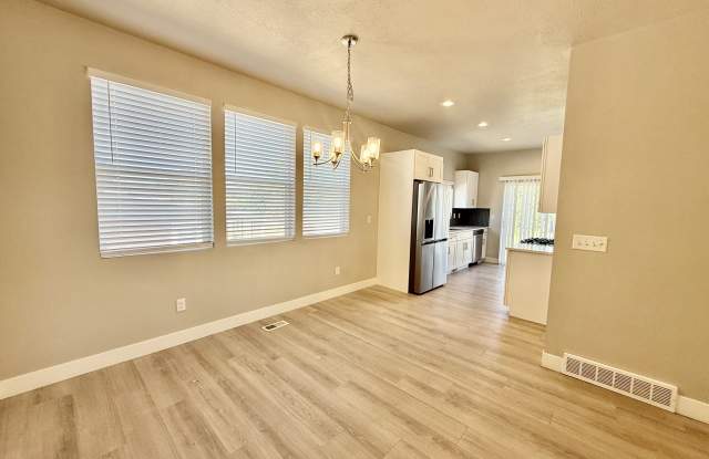 6871 South 190 EastUnit B Gallery 4