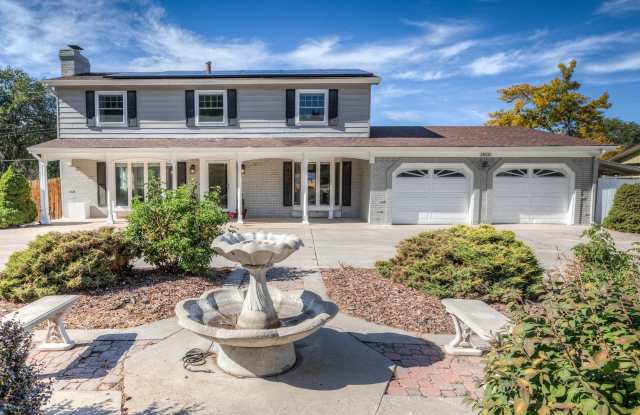 Cozy Home Centrally located Colorado Springs Country Club Neighborhood photos photos